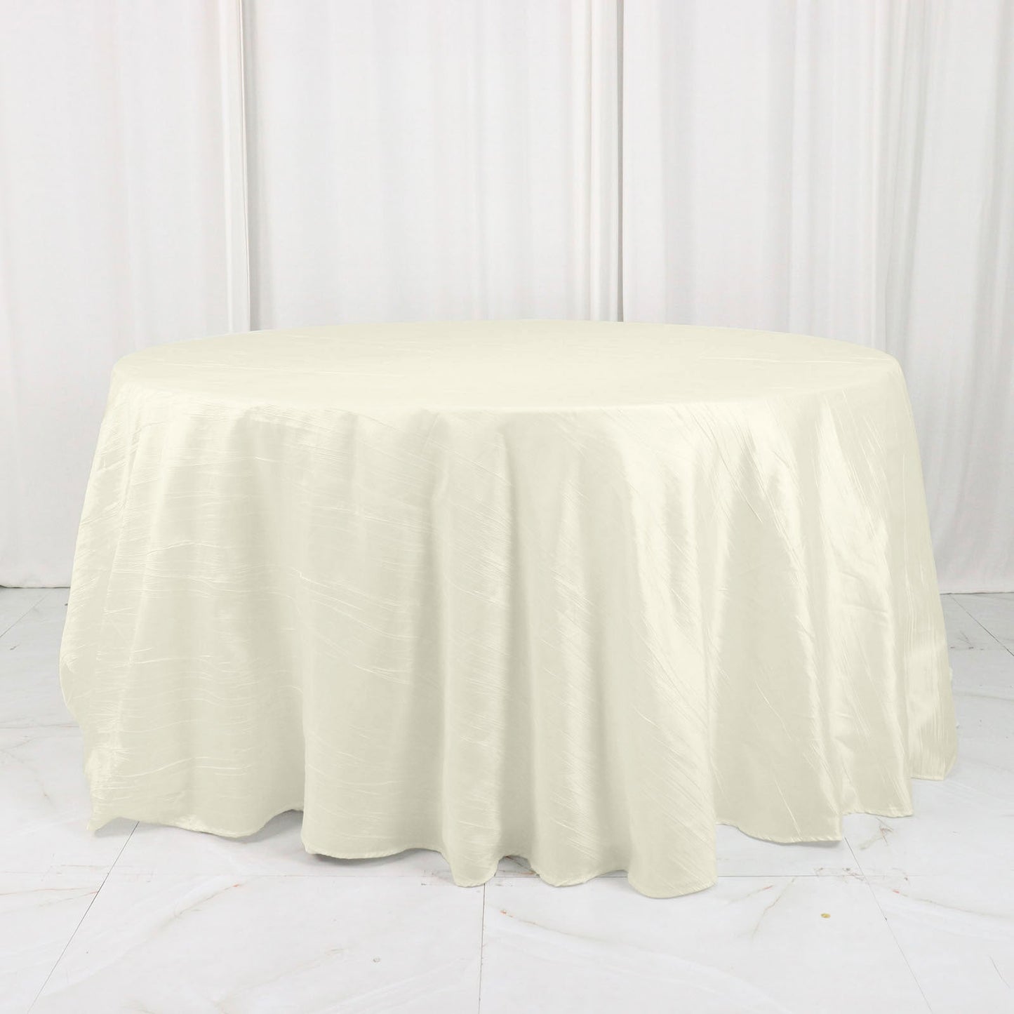 Accordion Crinkle Taffeta Round Seamless Ivory Tablecloth 132 Inch