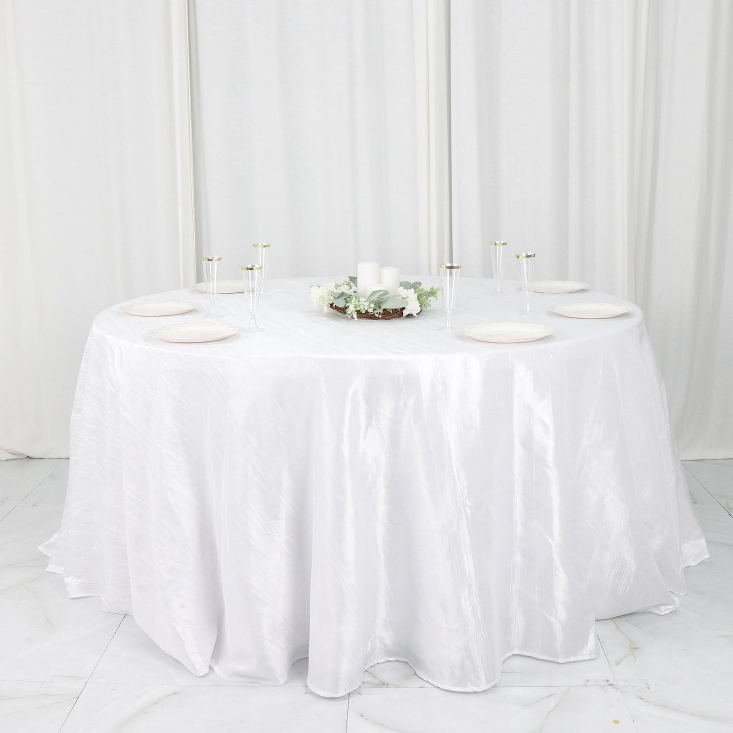 132" White Accordion Crinkle Taffeta Seamless Round Tablecloth