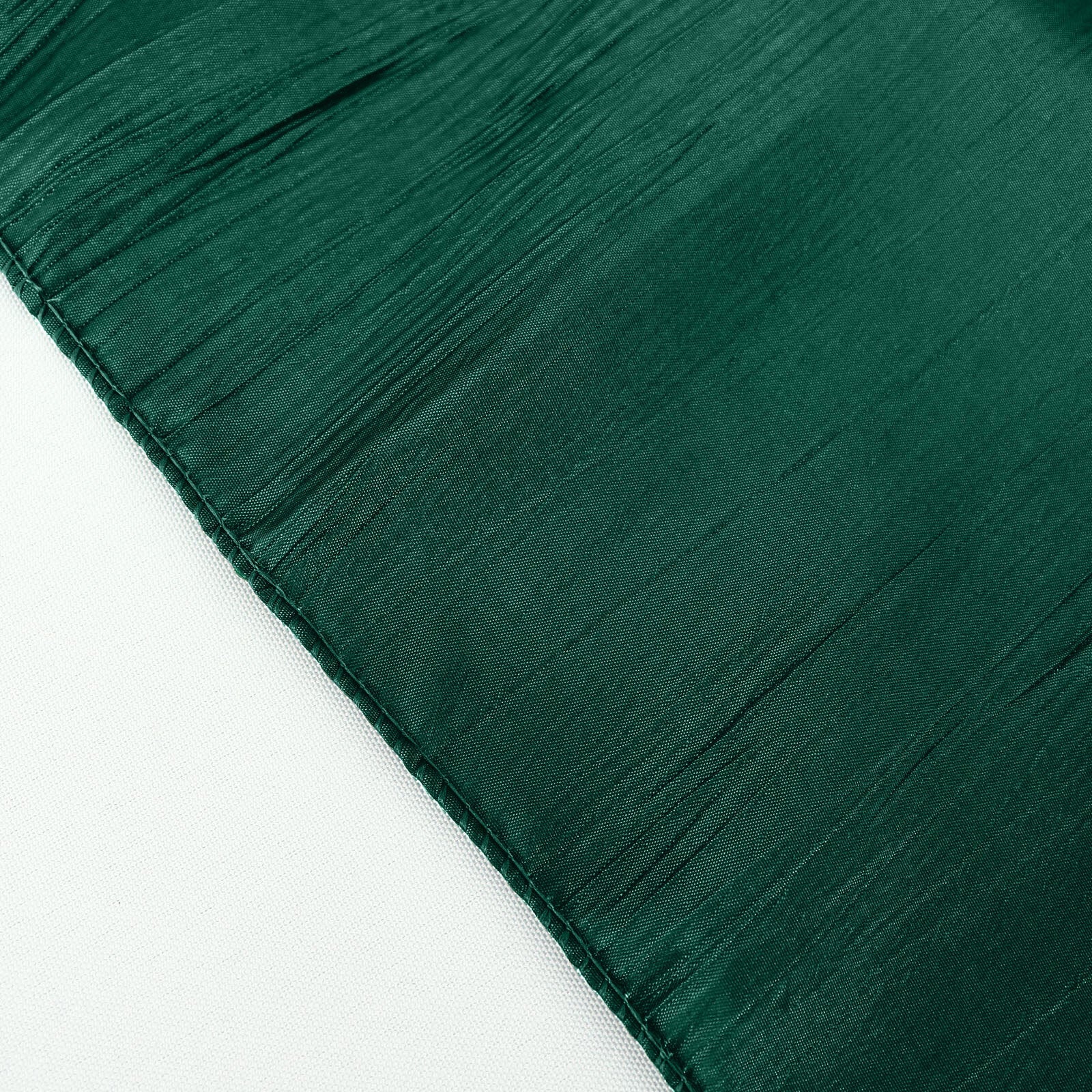 Hunter Emerald Green Rectangle Tablecloth in Accordion Crinkle Taffeta Fabric 90 Inch x 132 Inch 
