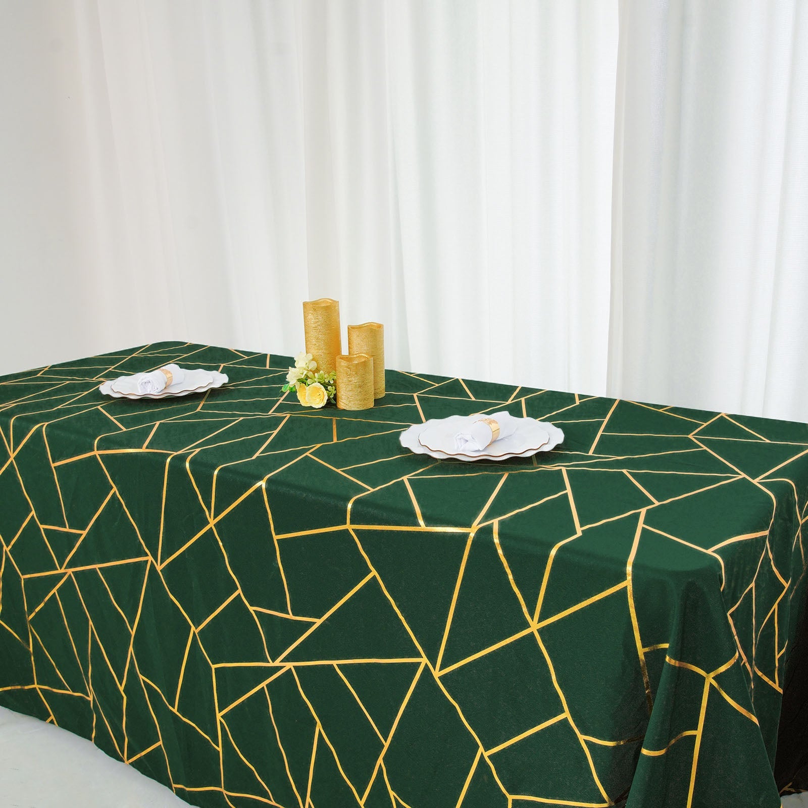 90 Inch x 156 Inch Polyester Tablecloth In Hunter Emerald Green With Gold Geometric Print