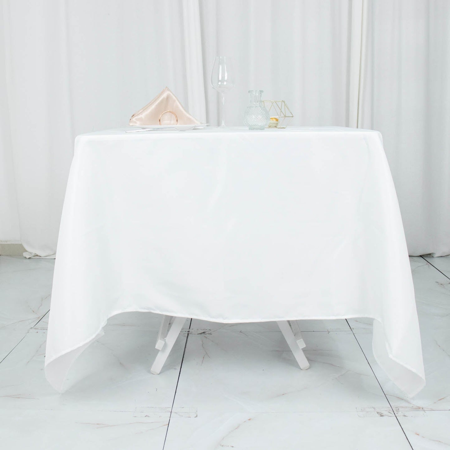 70inch White 200 GSM Seamless Premium Polyester Square Tablecloth