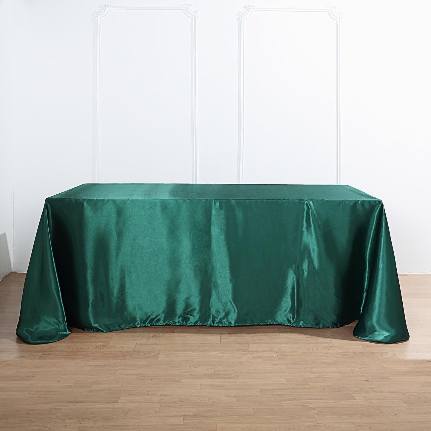Seamless Hunter Emerald Green Satin Rectangular Tablecloth 90 Inch 132 Inch