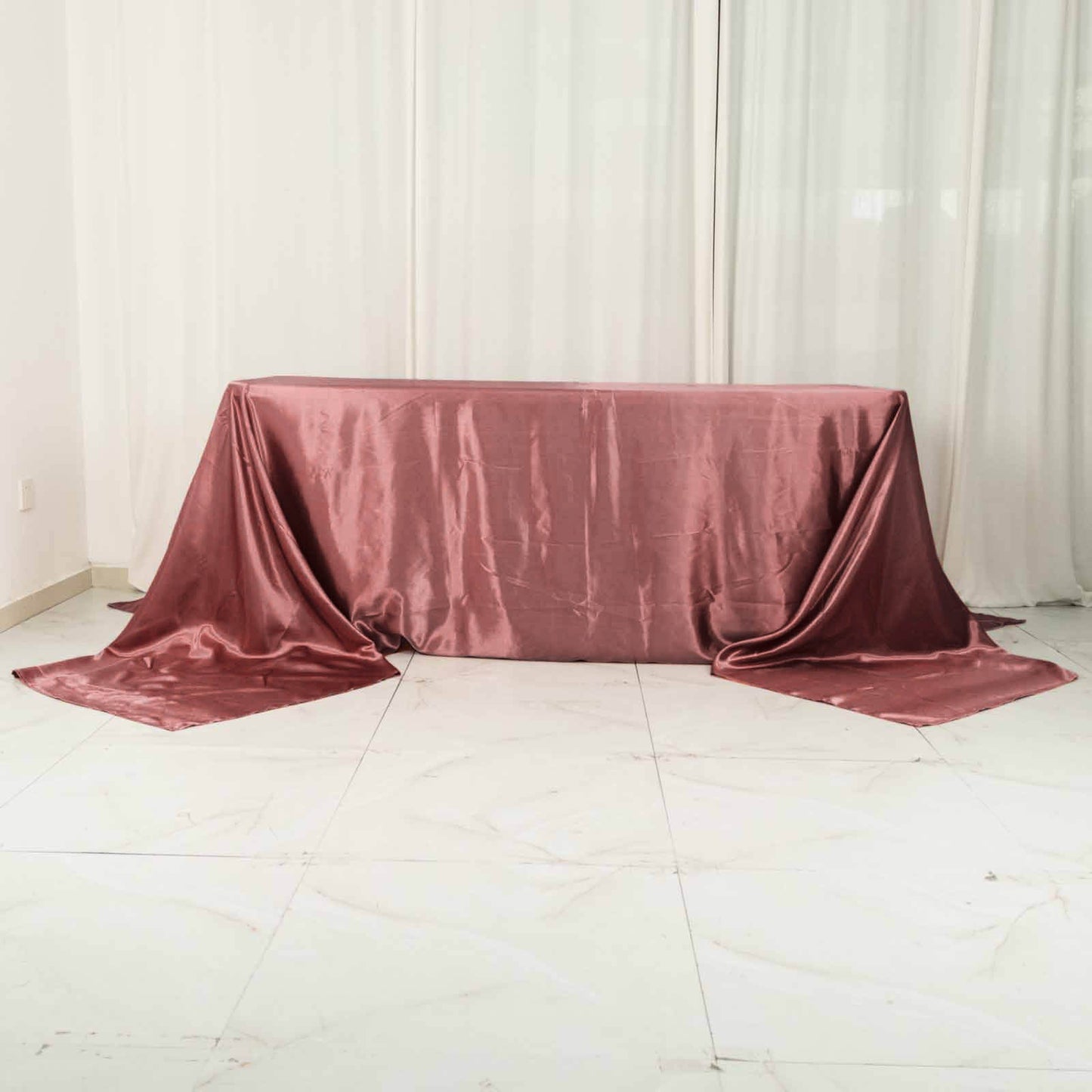 90x156inch Cinnamon Rose Satin Rectangular Tablecloth