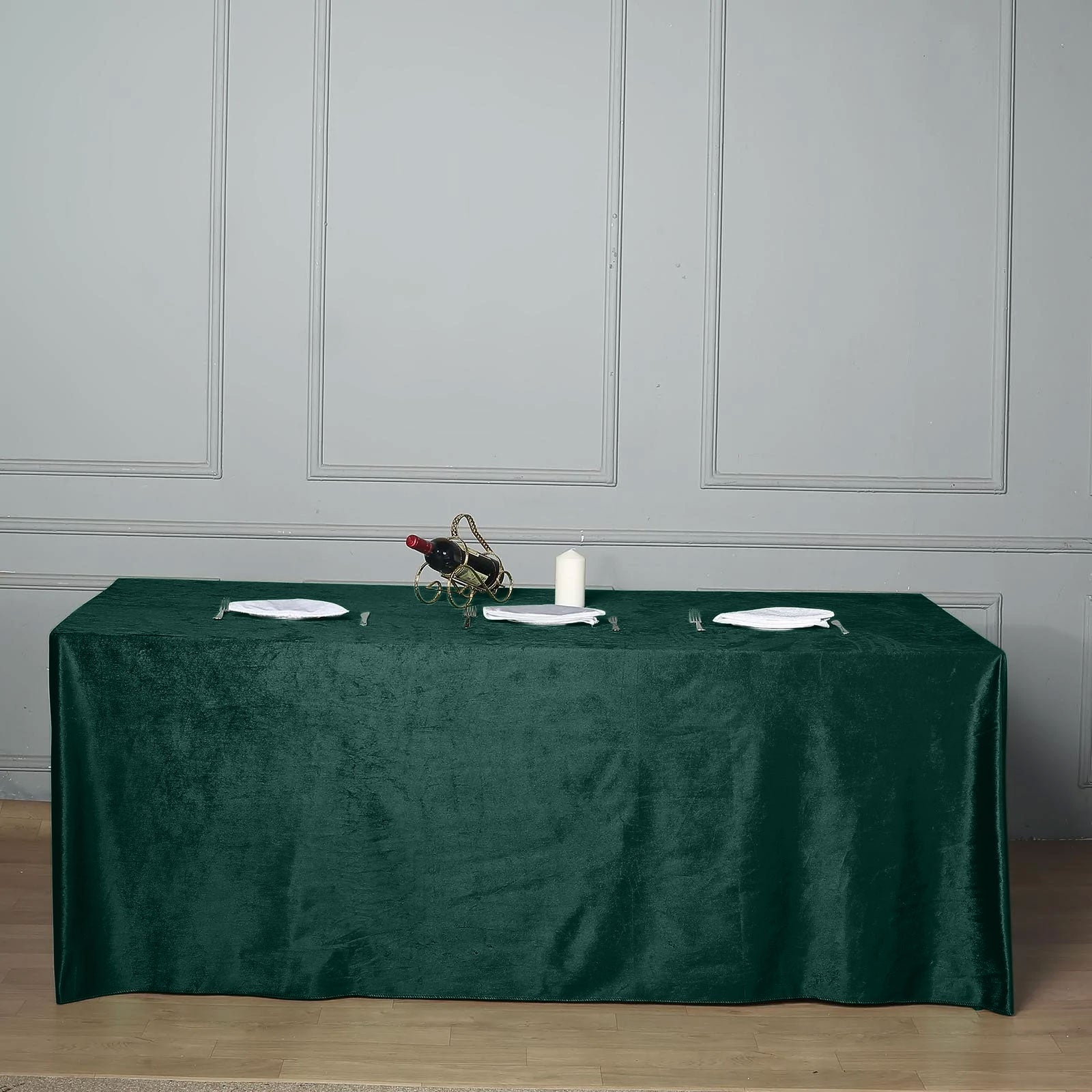 90inch x 156inch Hunter Emerald Green Seamless Premium Velvet Rectangle Tablecloth, Reusable Linen