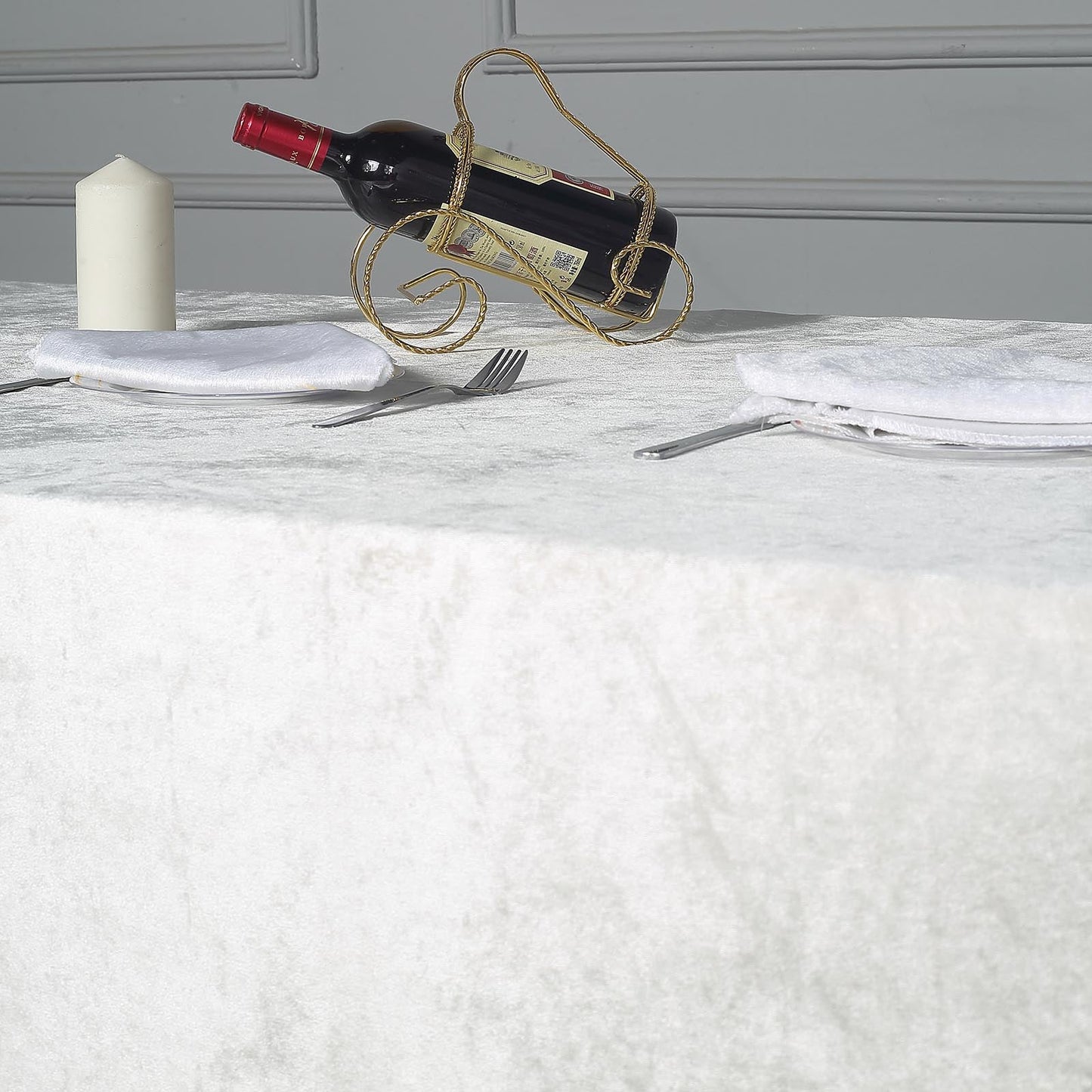 90inch x 156inch Ivory Seamless Premium Velvet Rectangle Tablecloth, Reusable Linen