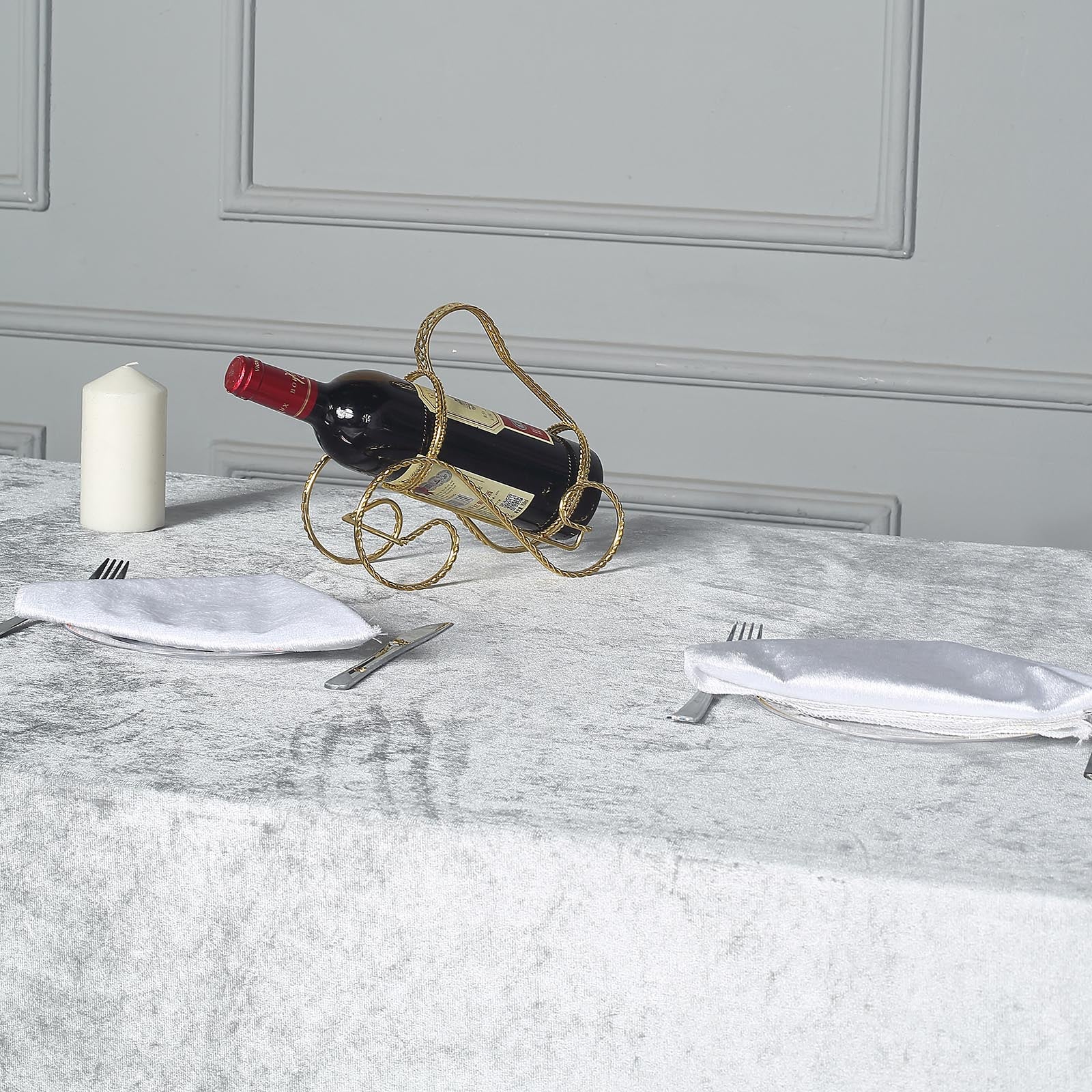 Premium 90 Inch x 156 Inch Seamless Linen Reusable Velvet Rectangle Tablecloth in Silver Color 