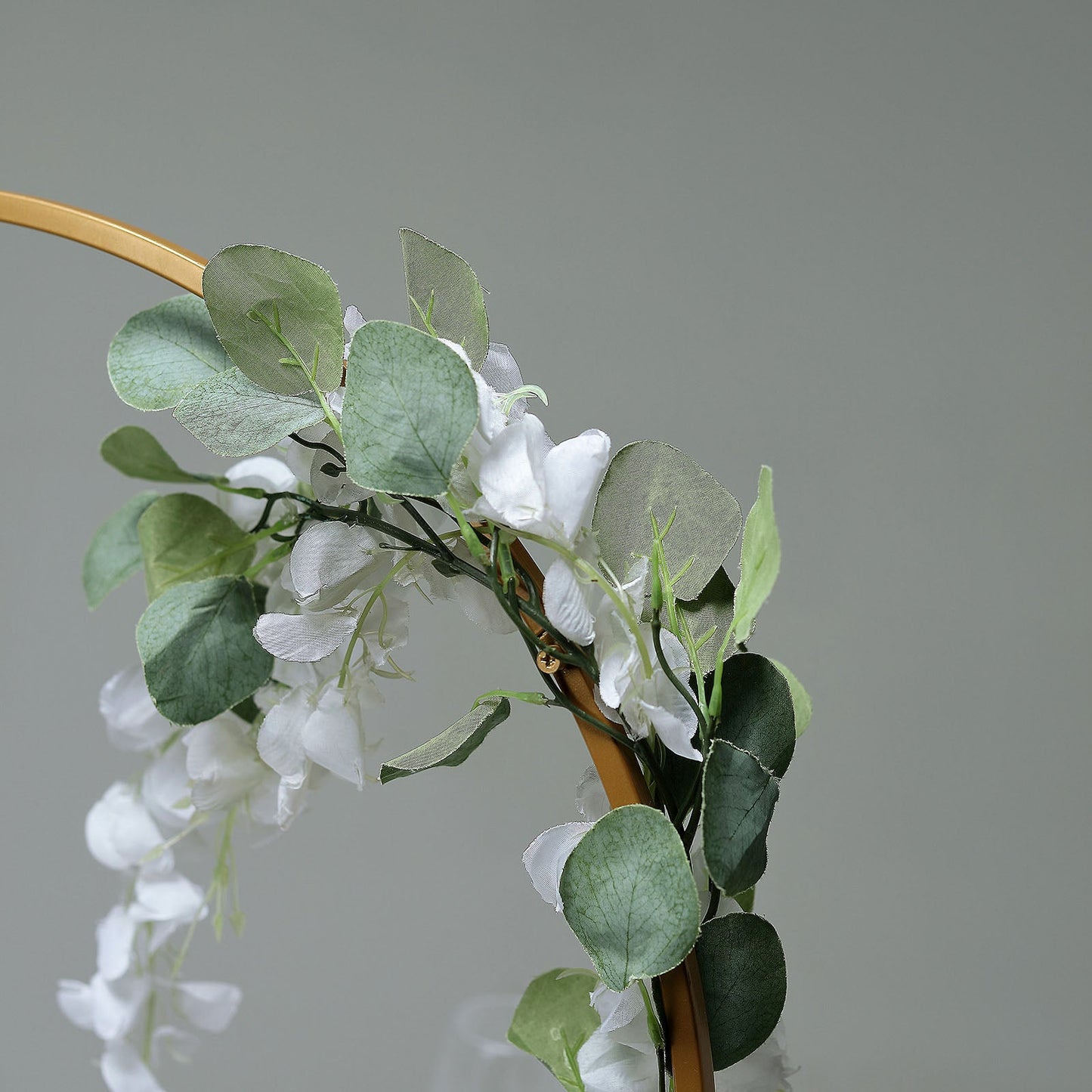 24 Inch Gold Round Metal Hoop Wreath Arch Centerpiece 